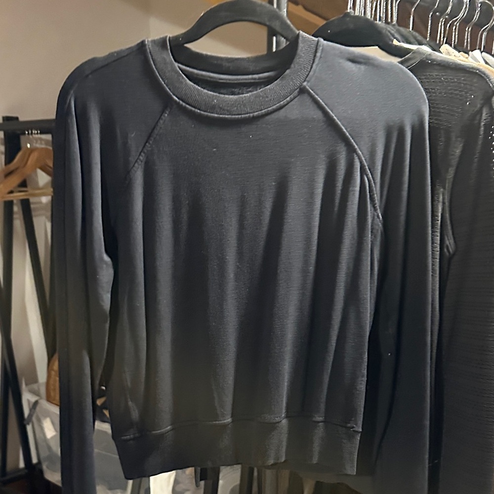 Never worn black Lulu crewneck